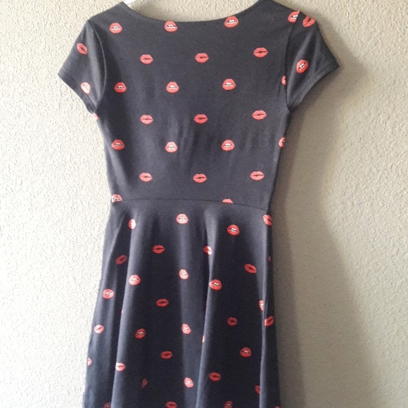 Lipstick Dress - Picture 3 of 3